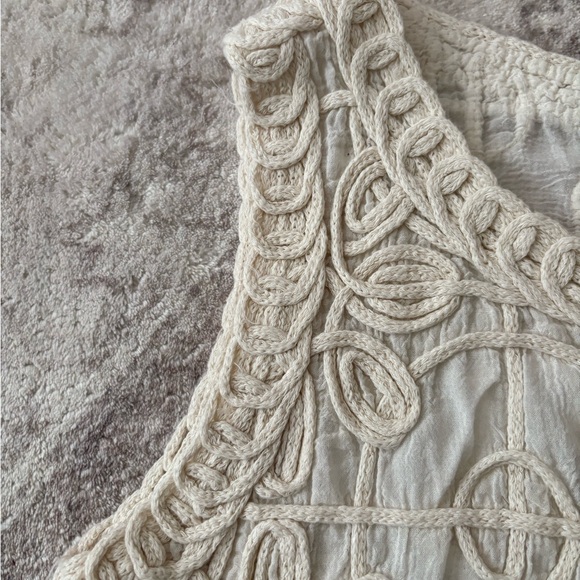 Mahina Boutique Crochet Sleeveless Crop Top O/S Small - Picture 7 of 16